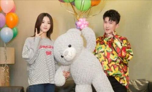 娱乐圈心声吃瓜文,幕后心声与吃瓜瞬间