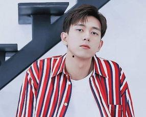 最新爆料李现,神秘恋情引热议，事业再攀高峰